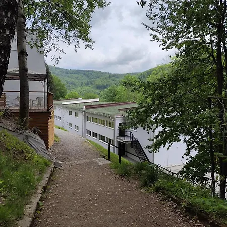 شقة Mini Pod Rownica أوسترون